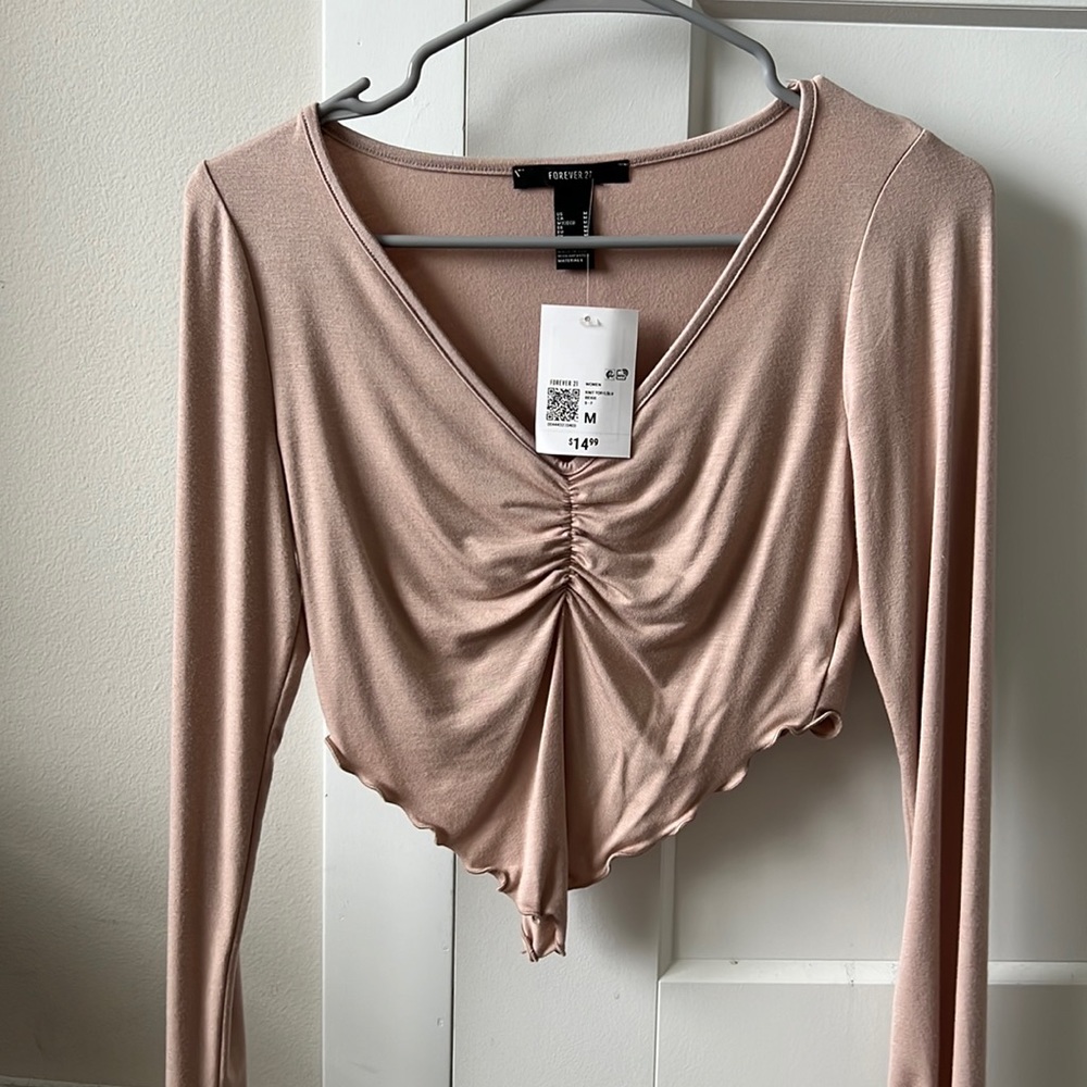Forever 21 Cropped Beige Knit Ruched Tip Medium